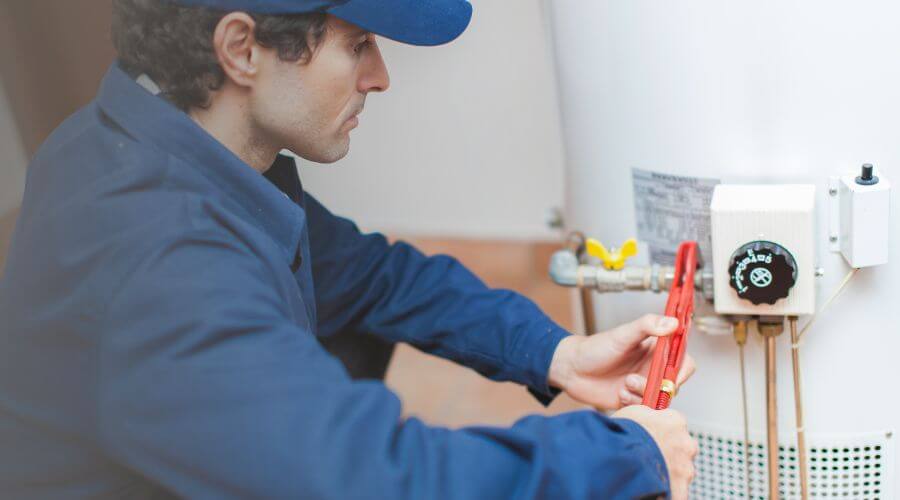 Local tankless water heater installation in Logan, IL